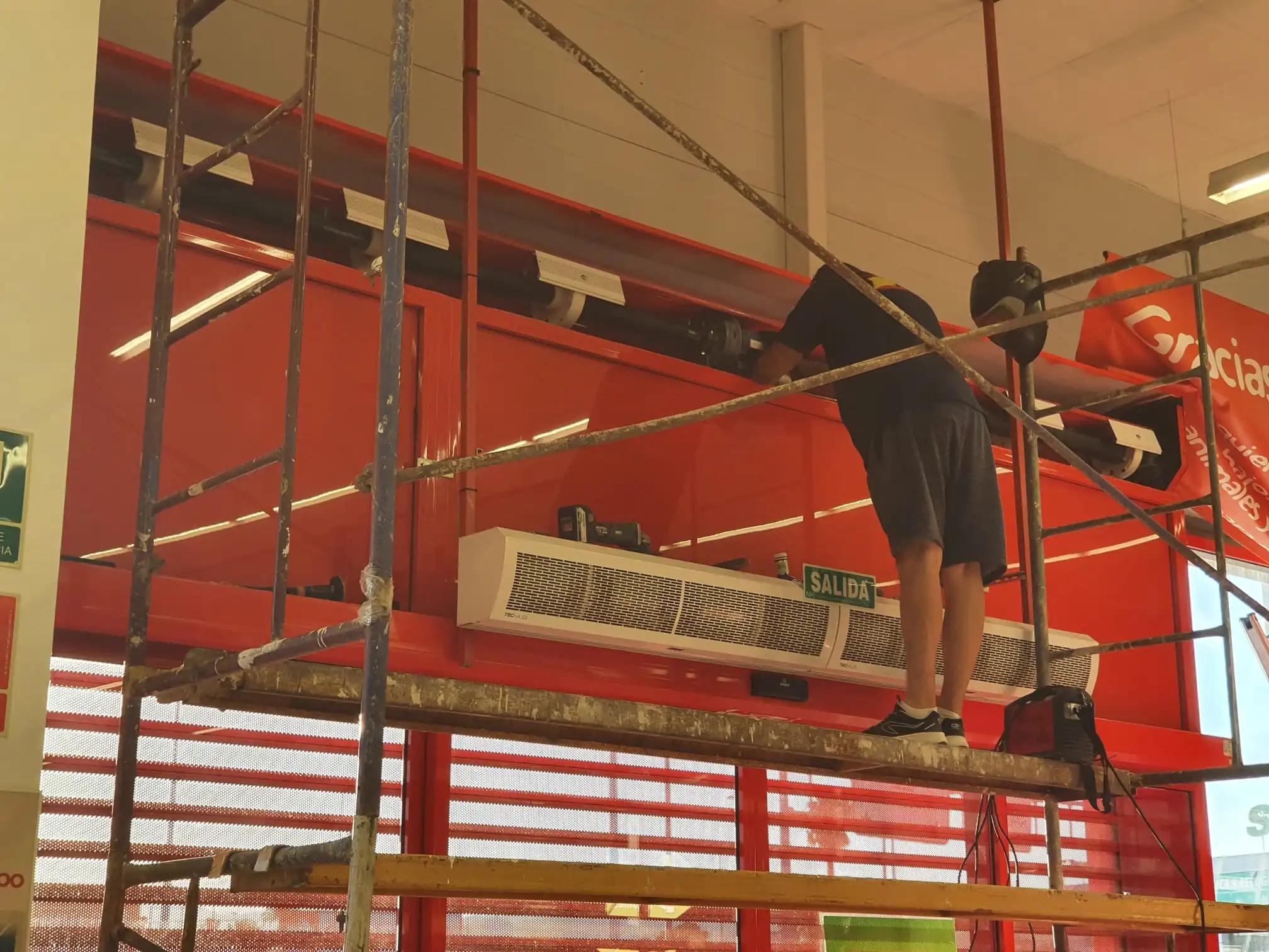 instalacion de puertas automaticas Torre Pacheco